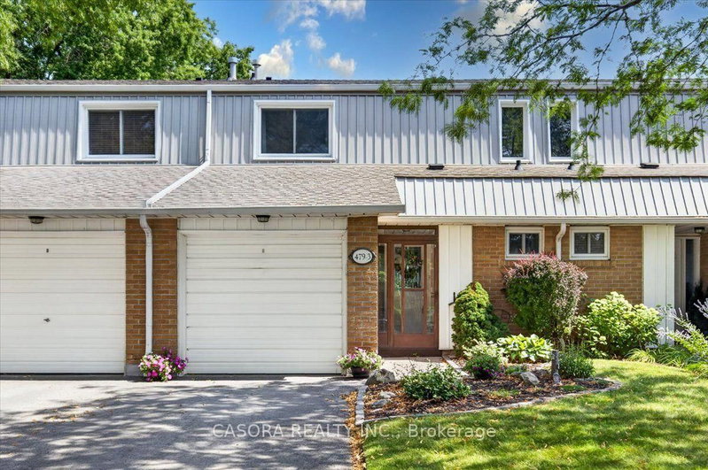 479 WOODVIEW Road