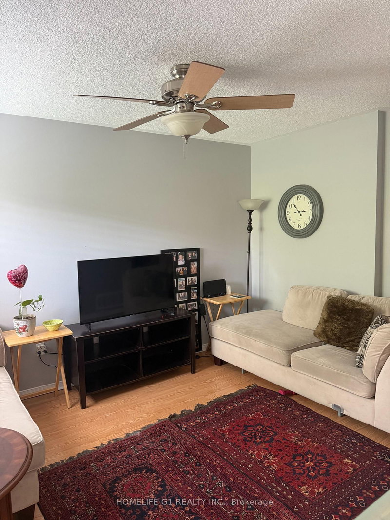 25 - 5230 Glen Erin Drive