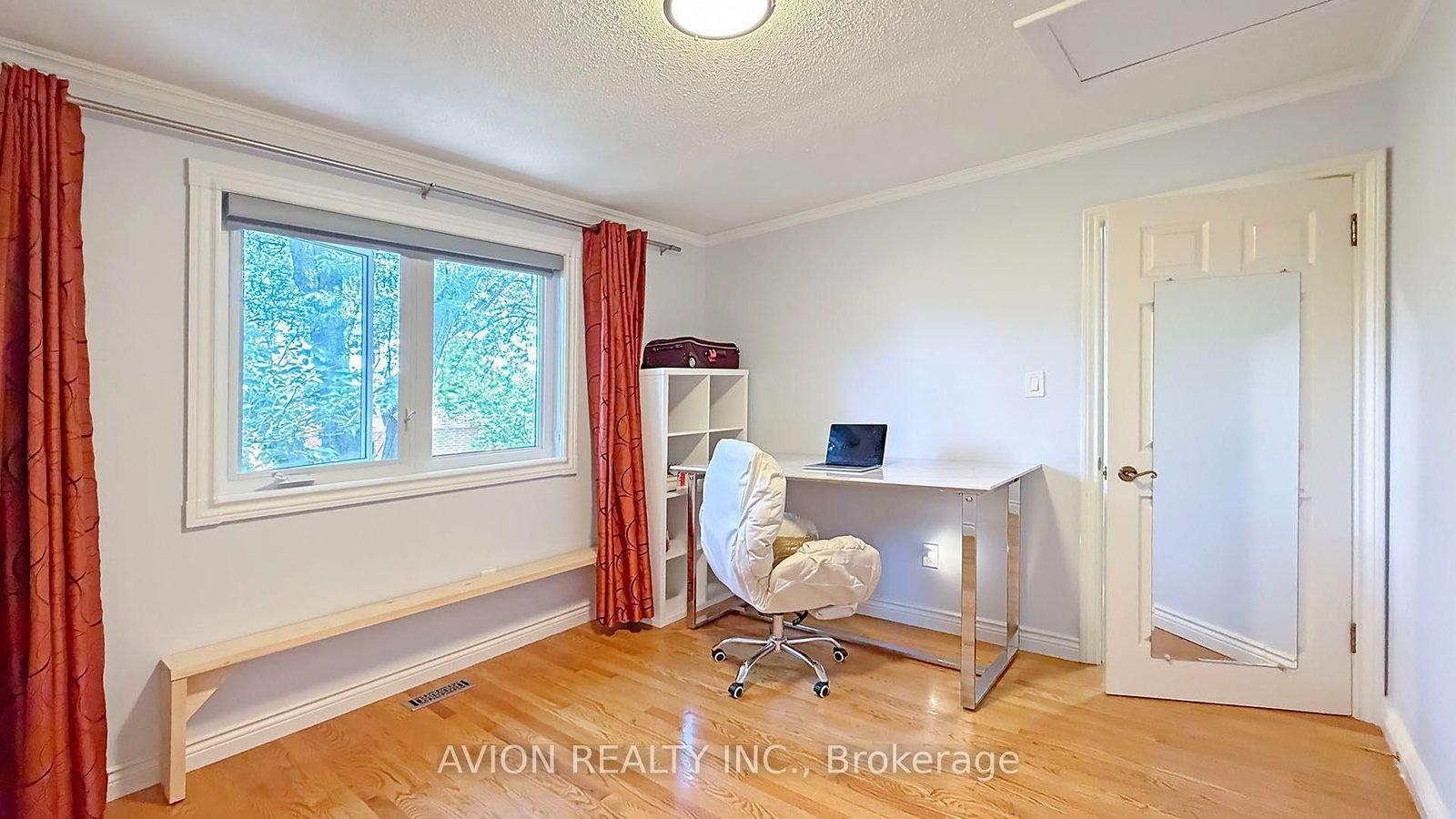 1413 Harmsworth Oakville,ON L6H 3E7 — Photo 25