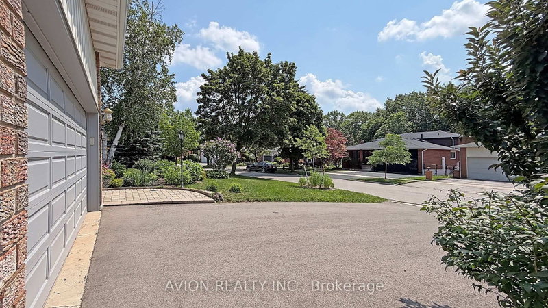 1413 Harmsworth Oakville,ON L6H 3E7 — Photo 40