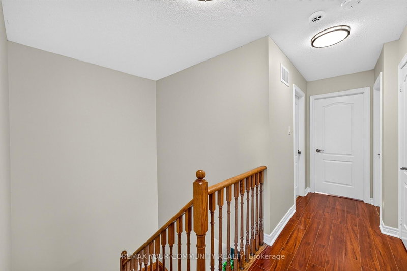 5578 Waterwind Mississauga,ON L5M 0G2 — Photo 29