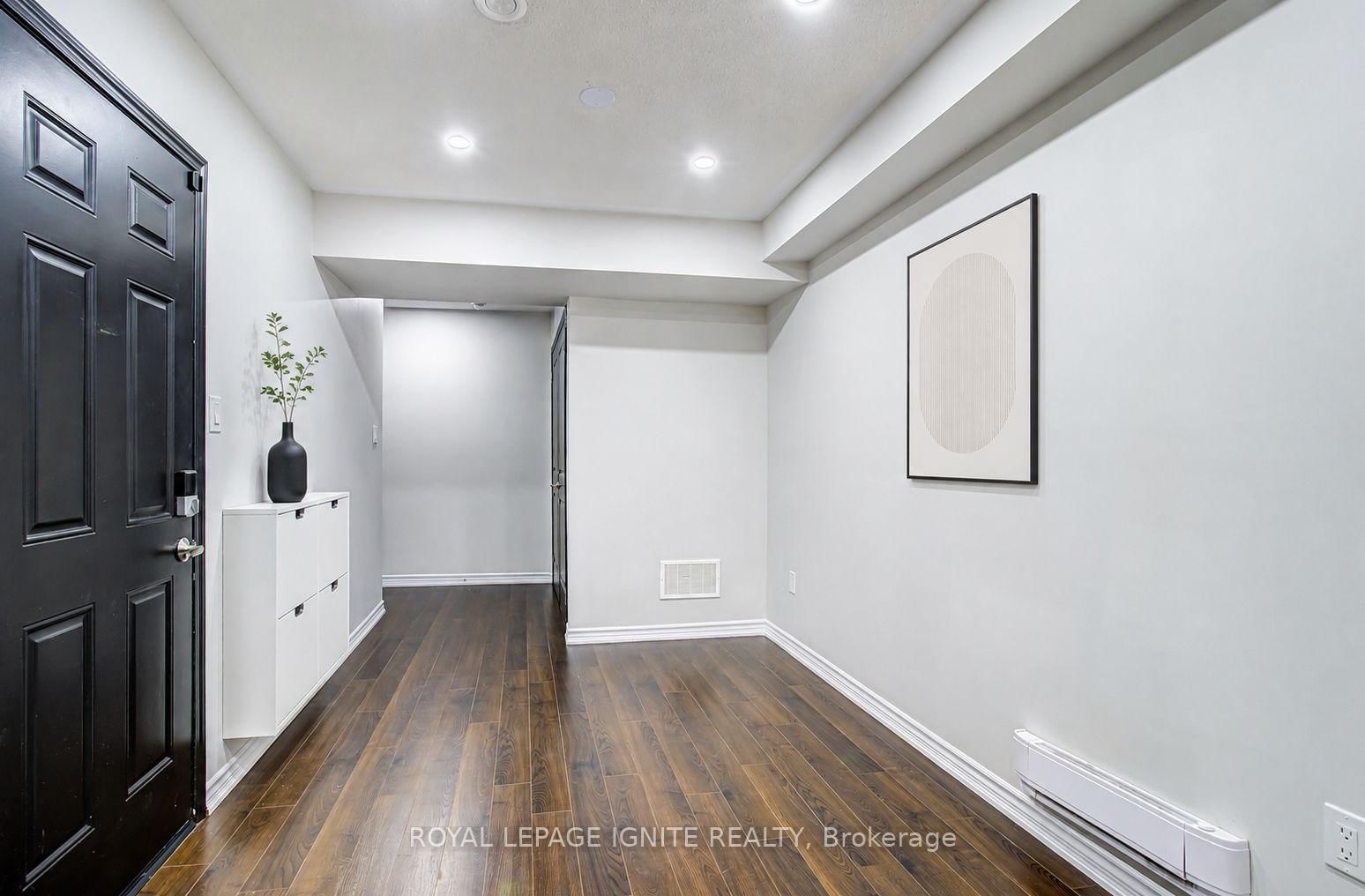 3061 Harebell Gate • Oakville, ON photo 11