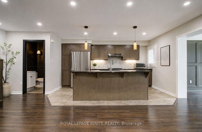 3061 Harebell Gate • Oakville, ON photo 5