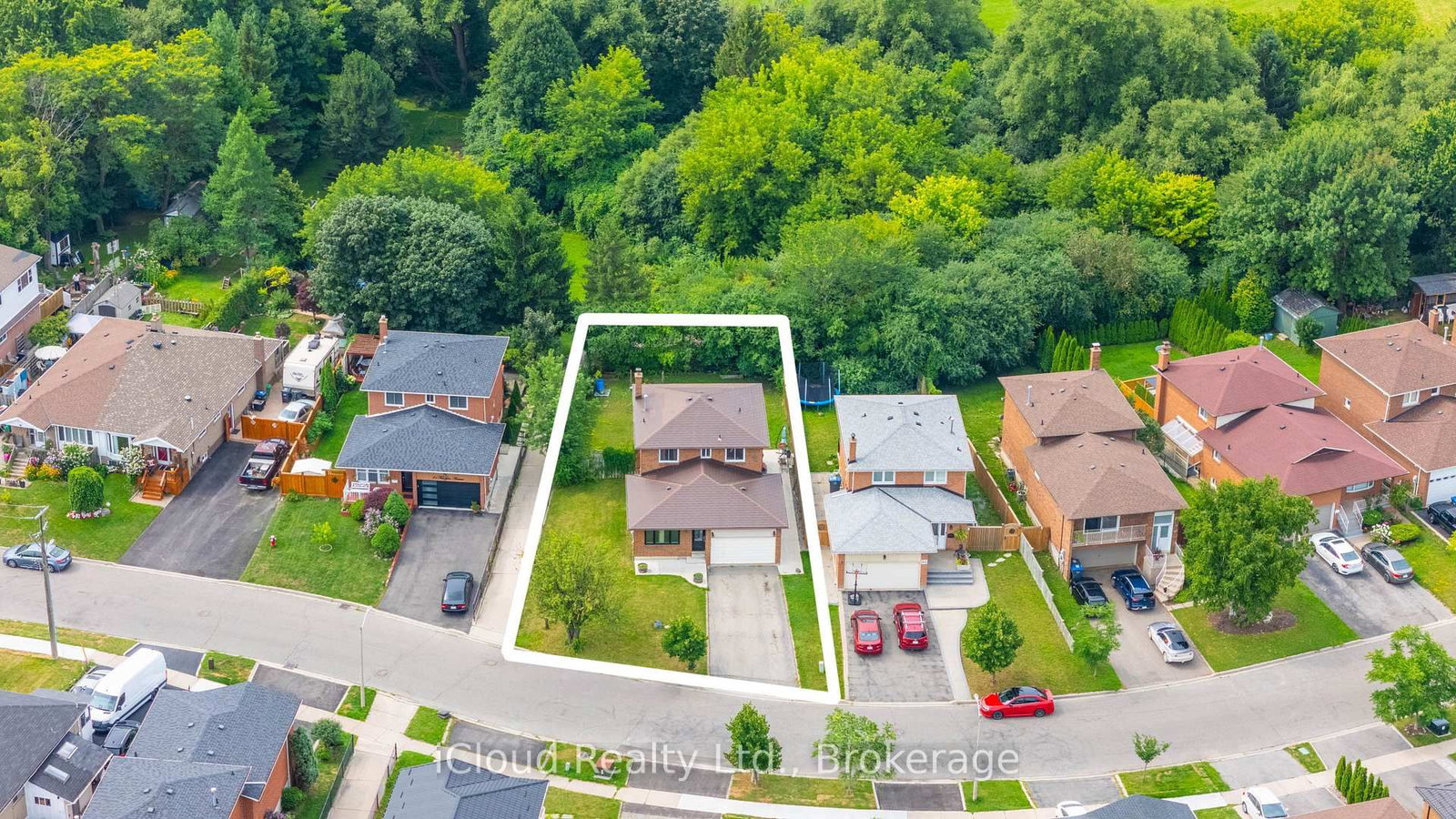 83 Fairglen Avenue • Brampton, ON photo 1