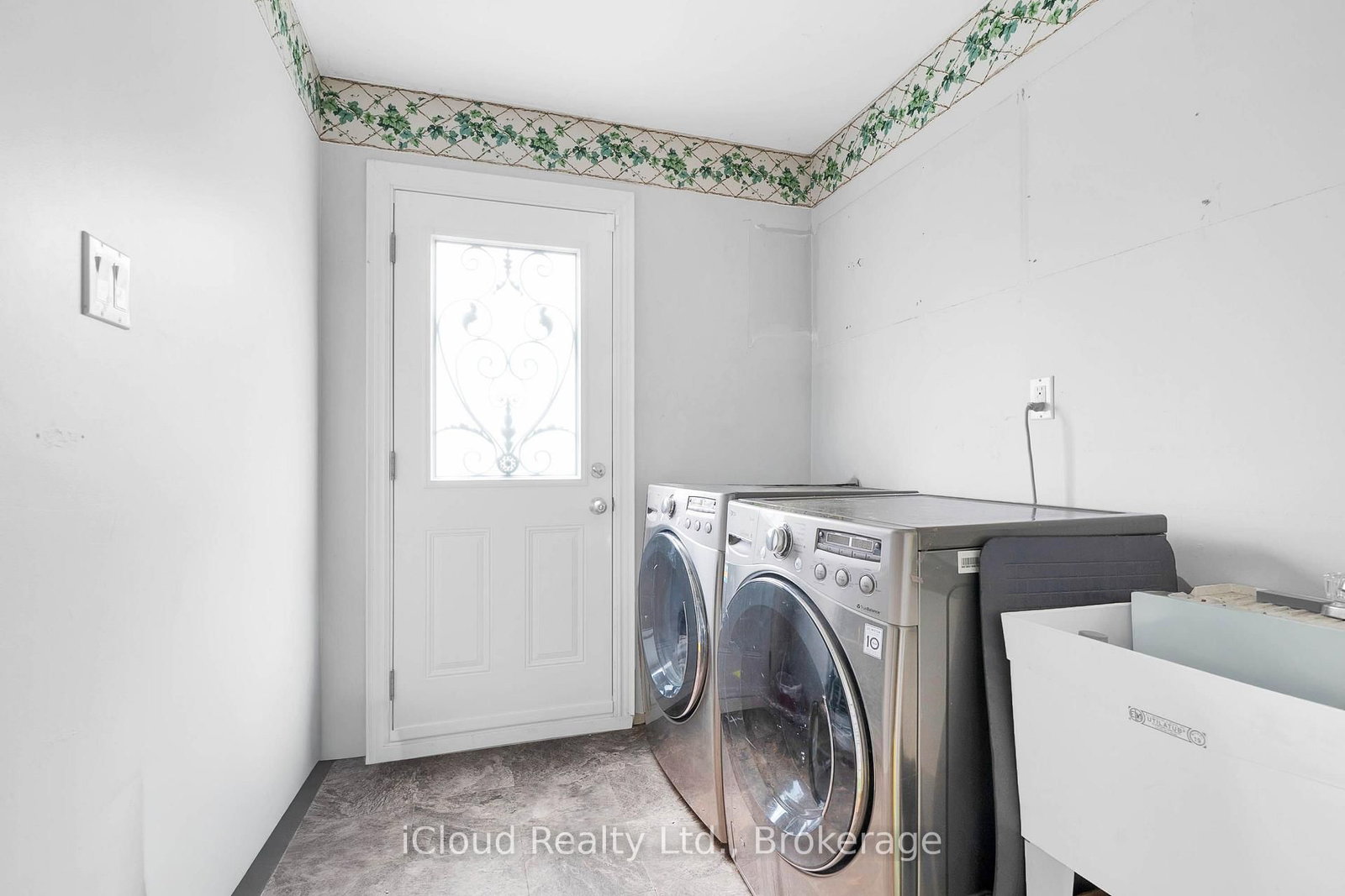 83 Fairglen Avenue • Brampton, ON photo 19