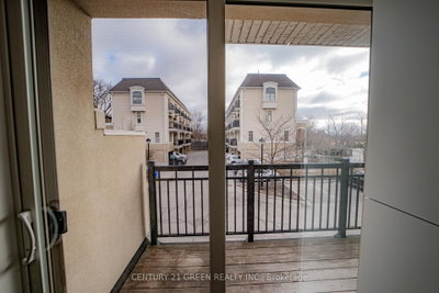 3071 Cawthra Mississauga,ON L5A 2X4 — Photo 14