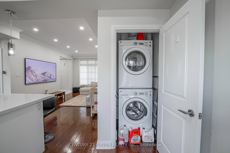 3071 Cawthra Mississauga,ON L5A 2X4 — Photo 36