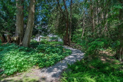 6733 25 Side Road • Halton Hills, ON photo 4