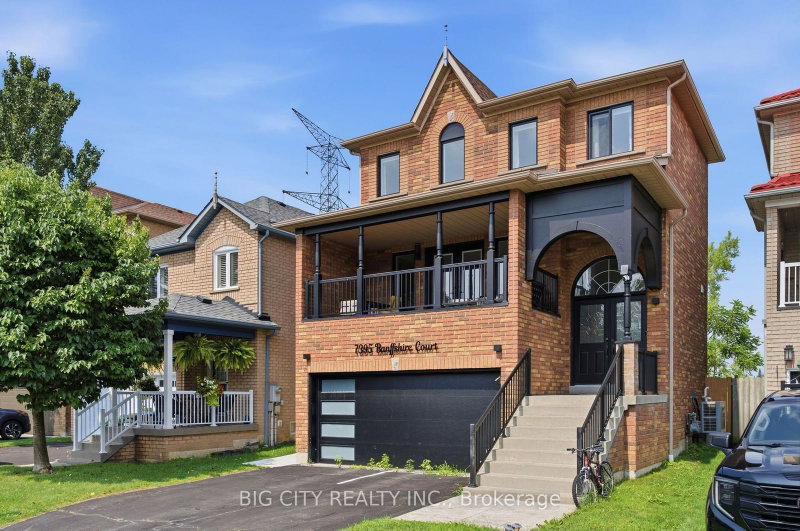 Main & Upper - 7395 Banffshire Court