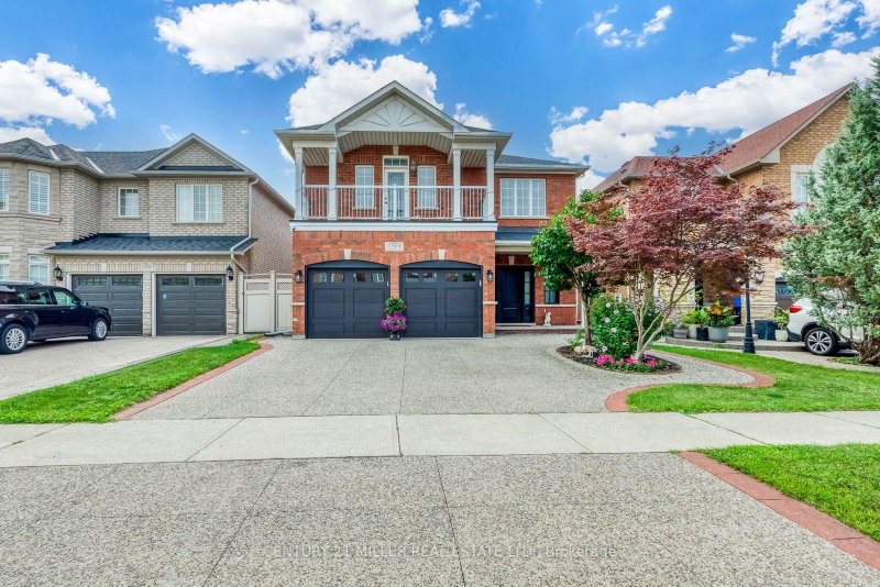 2564 North Ridge Trail