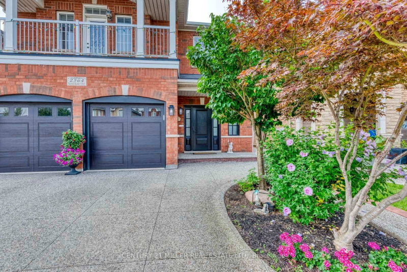 2564 North Ridge Trail