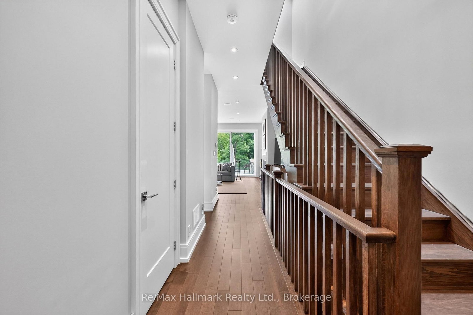 10 MAPLE GROVE Drive • #14 • Oakville, ON photo 12
