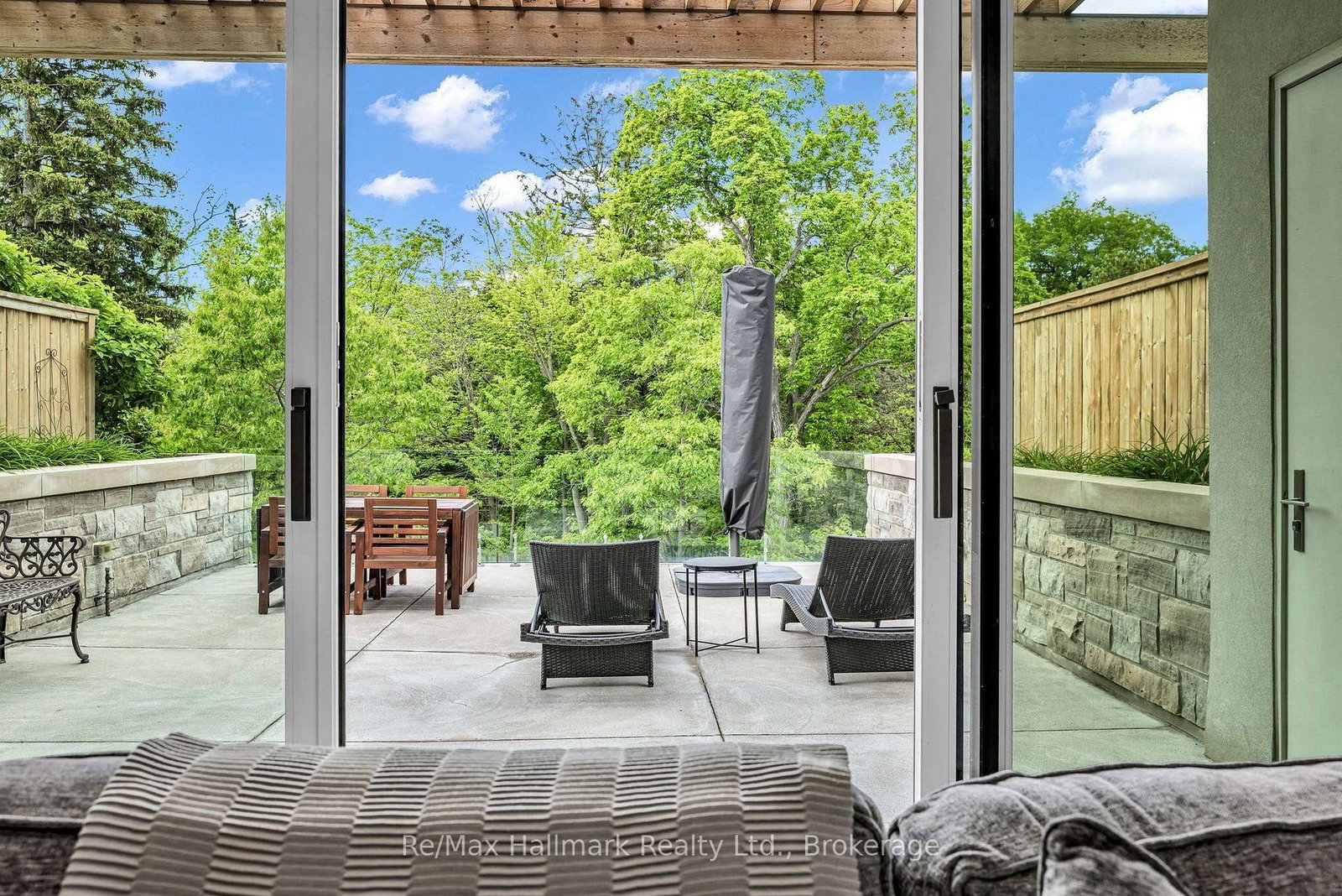 10 MAPLE GROVE Drive • #14 • Oakville, ON photo 6