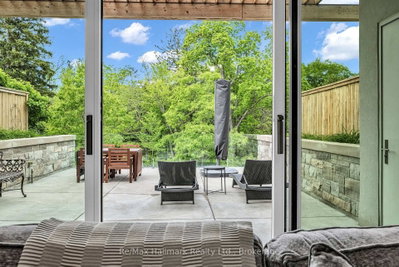 10 MAPLE GROVE Drive • #14 • Oakville, ON photo 6