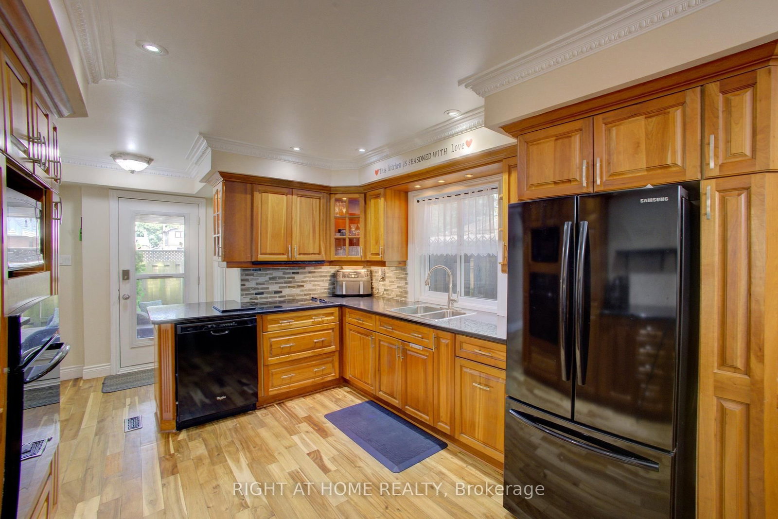 3 Newton Drive • Orangeville, ON photo 11