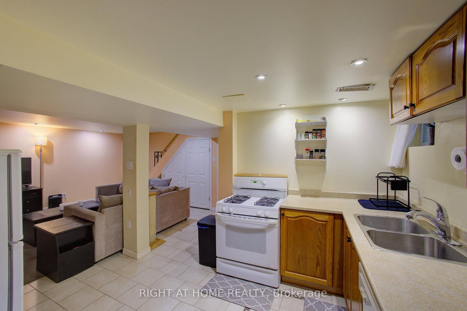 3 Newton Drive • Orangeville, ON photo 25