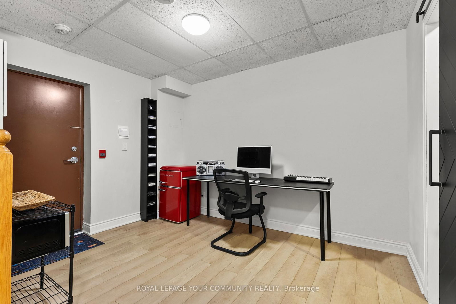 210 Manitoba Street • #11 • Toronto, ON photo 28
