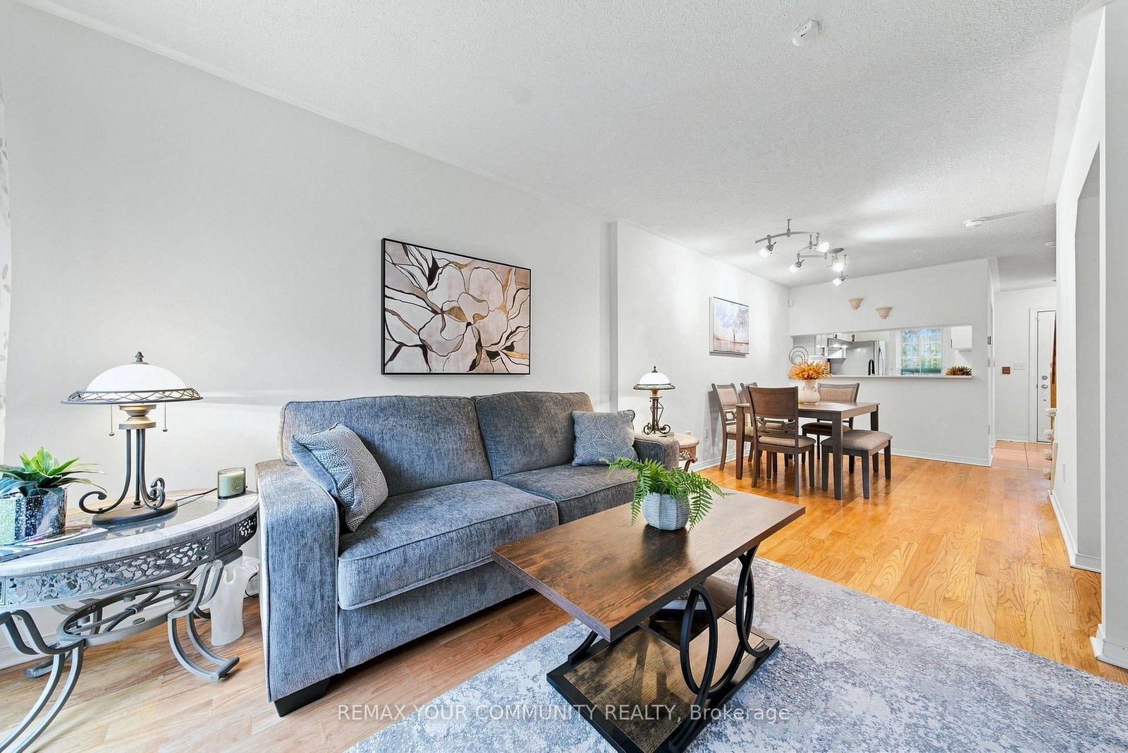 210 Manitoba Street • #11 • Toronto, ON photo 9