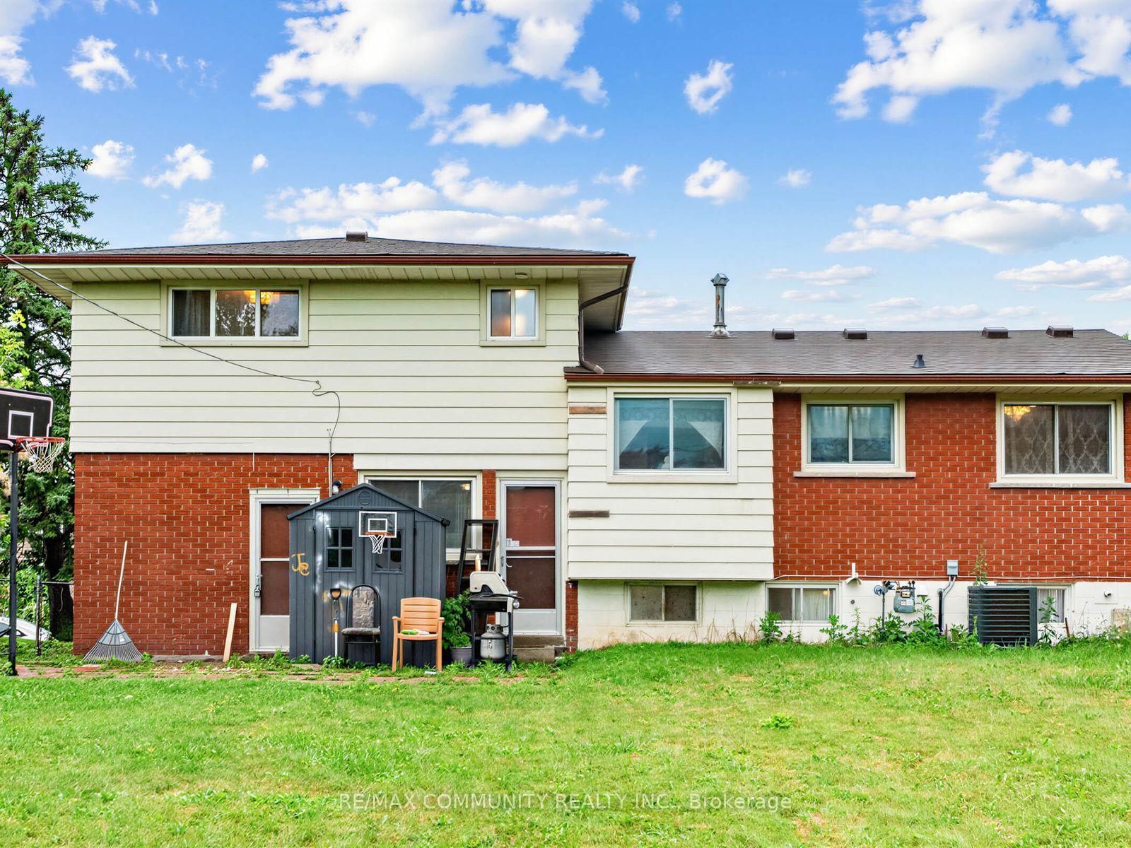 1397 Charles Drive • Burlington, ON photo 36
