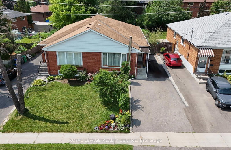3422 Queenston Drive