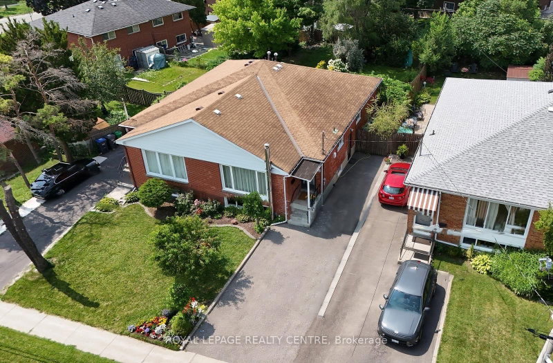 3422 Queenston Drive
