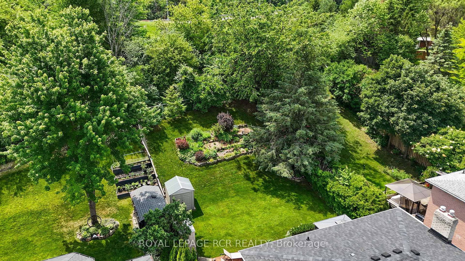 9 Doepath Way • Caledon, ON photo 36