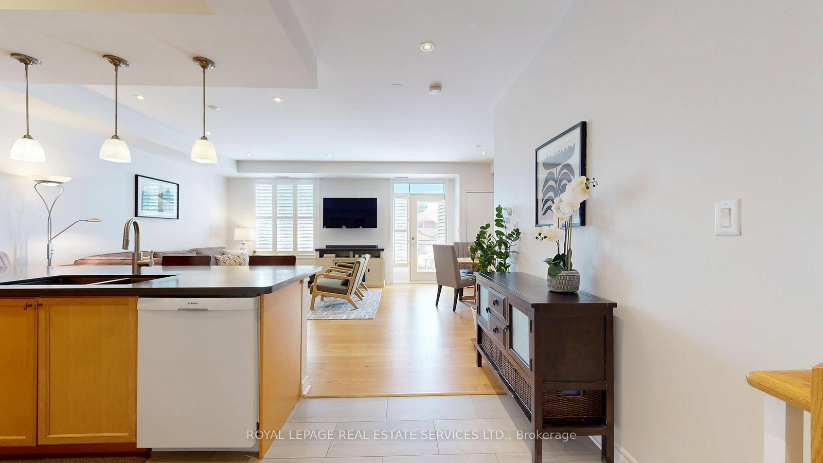 85 Albani Street • ##3 • Toronto, ON photo 11