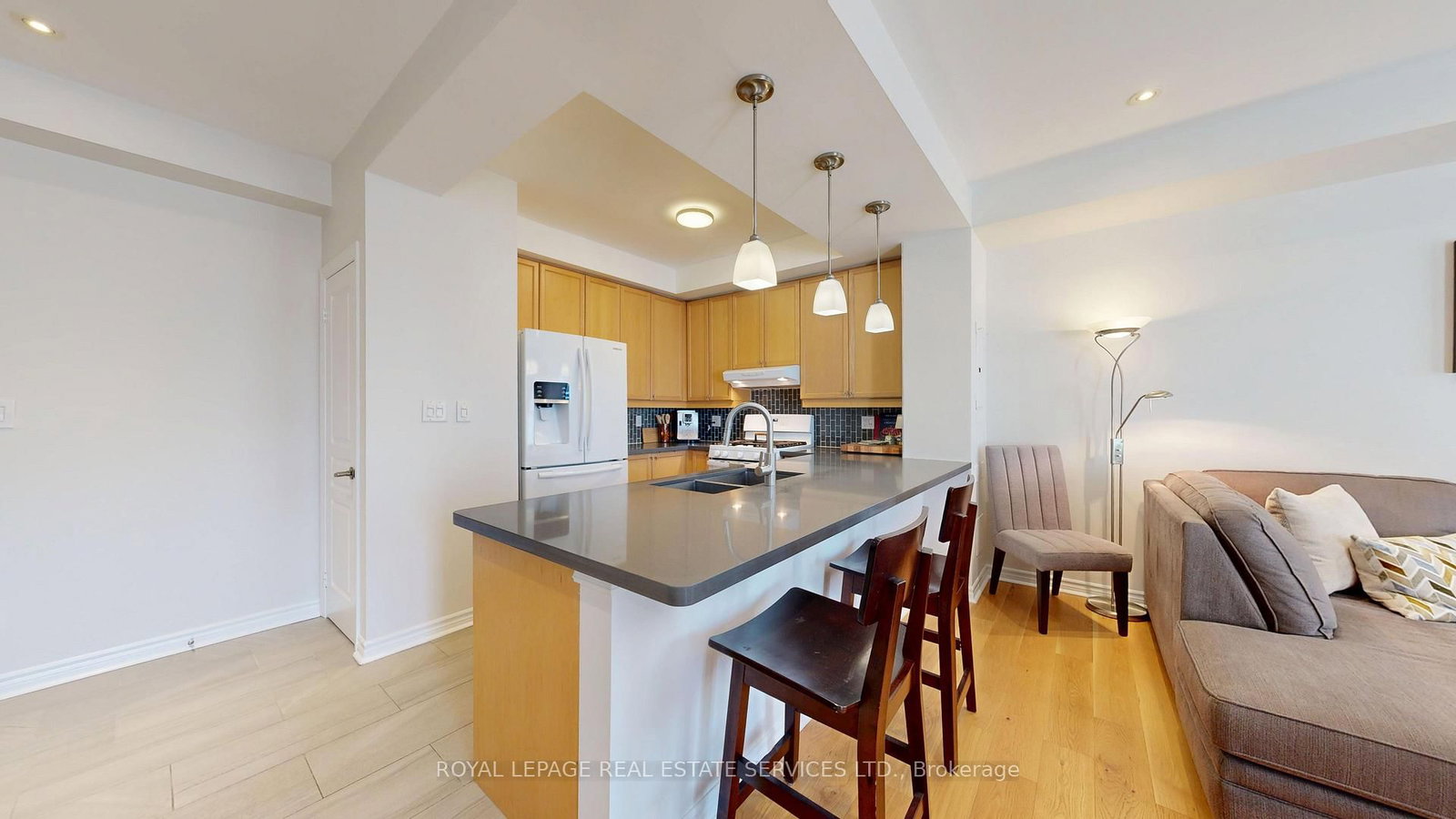 85 Albani Street • ##3 • Toronto, ON photo 12