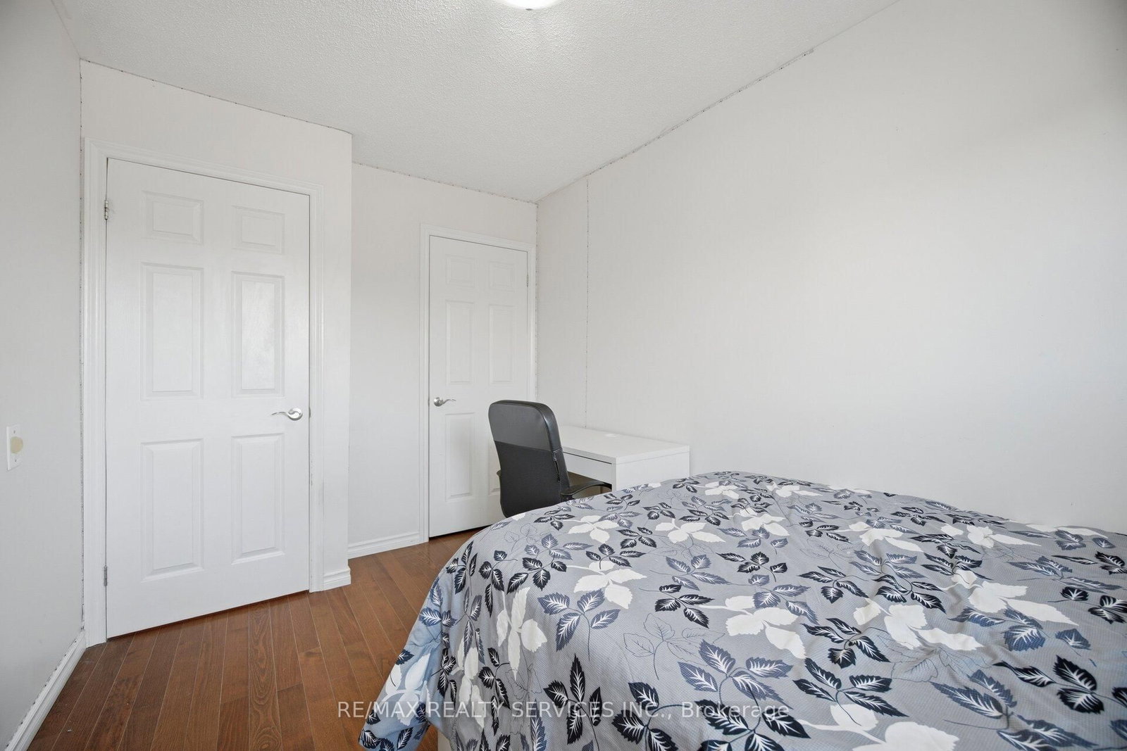 16 Langholm Court • Brampton, ON photo 24
