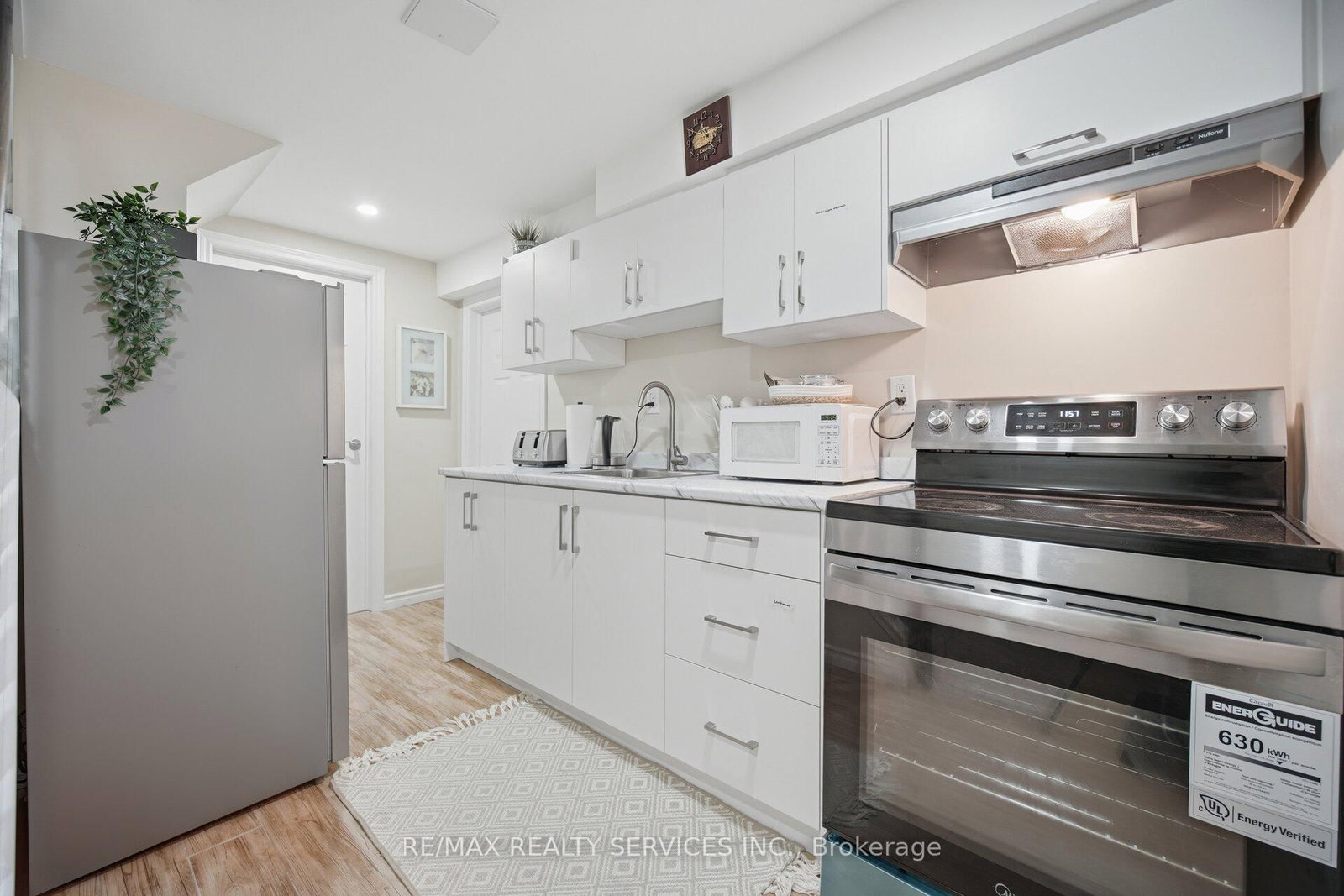 16 Langholm Court • Brampton, ON photo 32