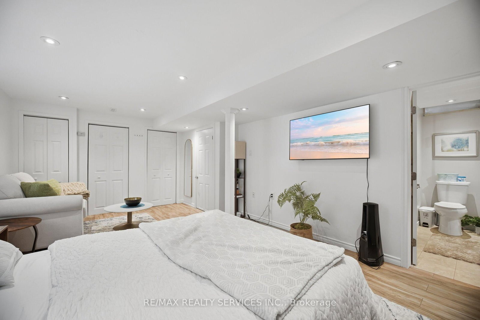 16 Langholm Court • Brampton, ON photo 39