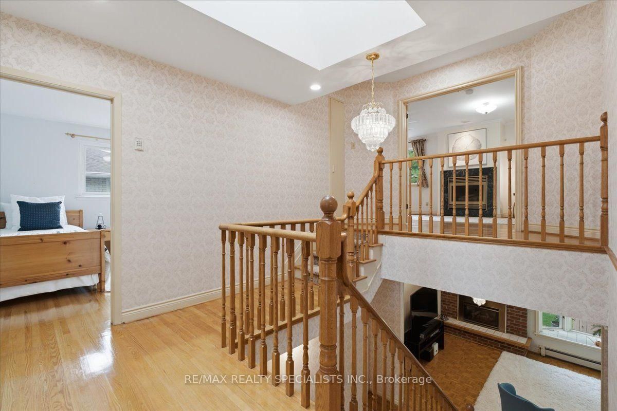 1273 Winding Trail • Mississauga, ON photo 19