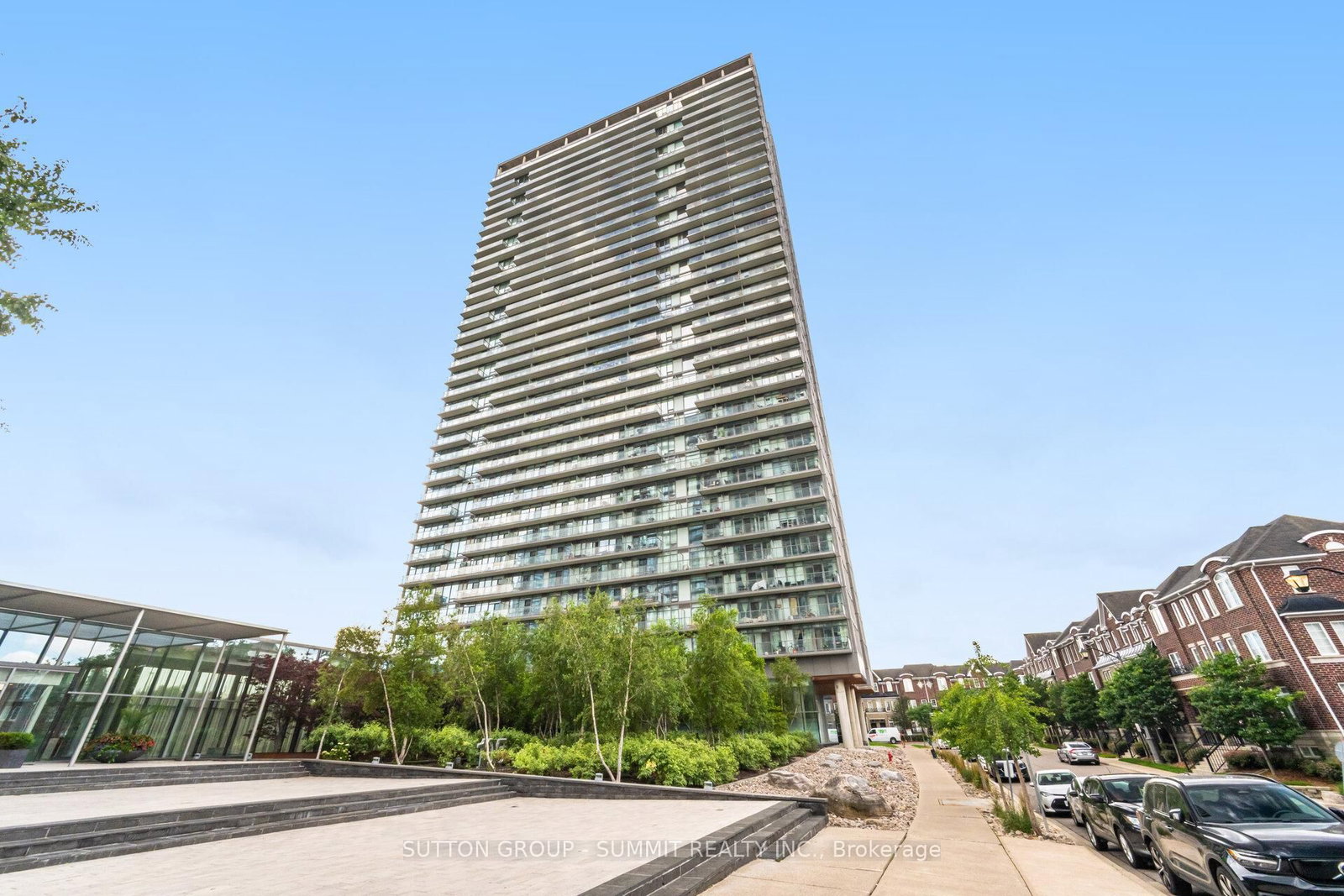 Property at 105 THE QUEENSWAY