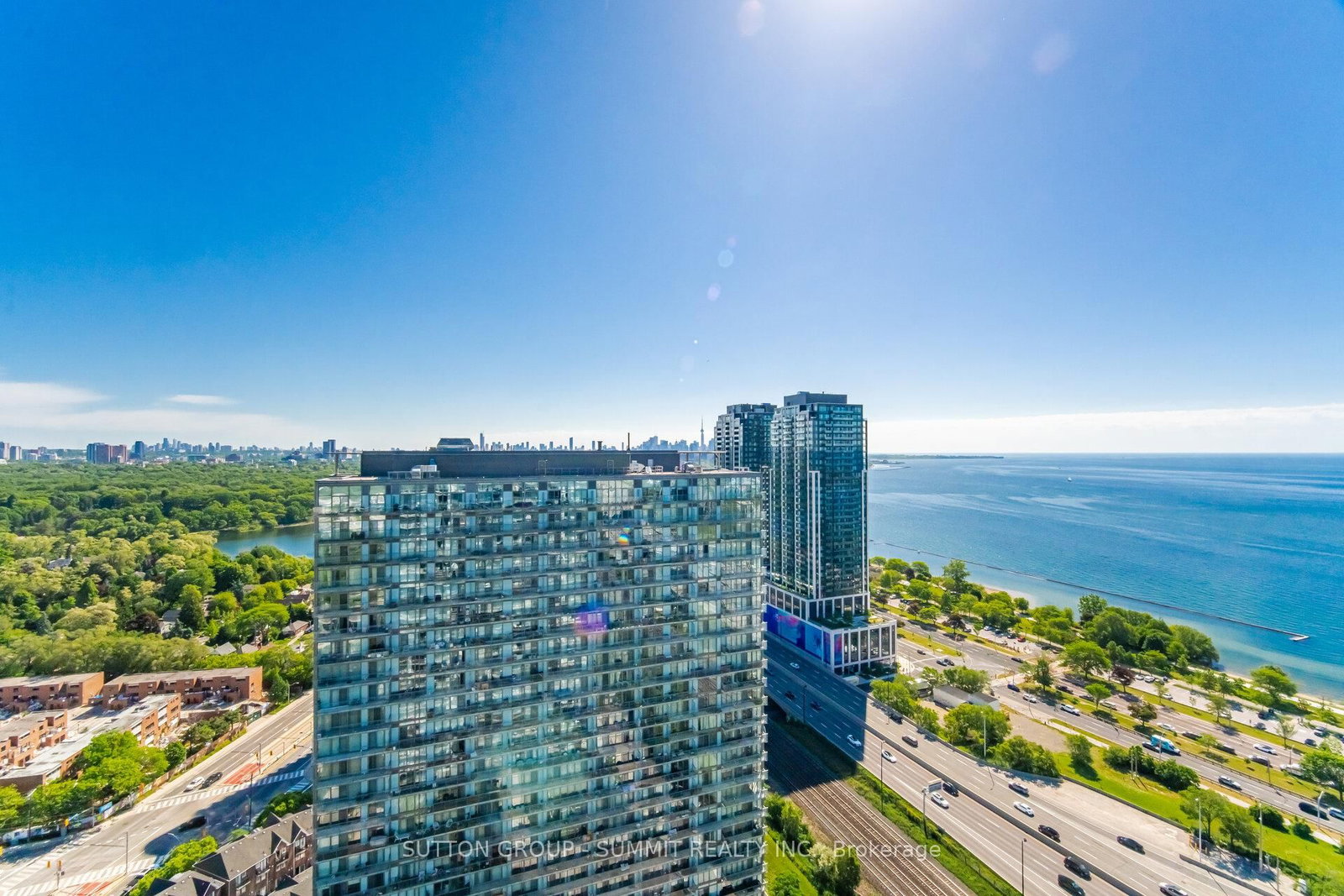 105 THE QUEENSWAY • #3114 • Toronto, ON photo 33