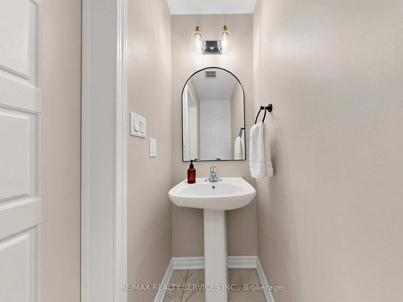 314 Beasley Terrace • Milton, ON photo 21