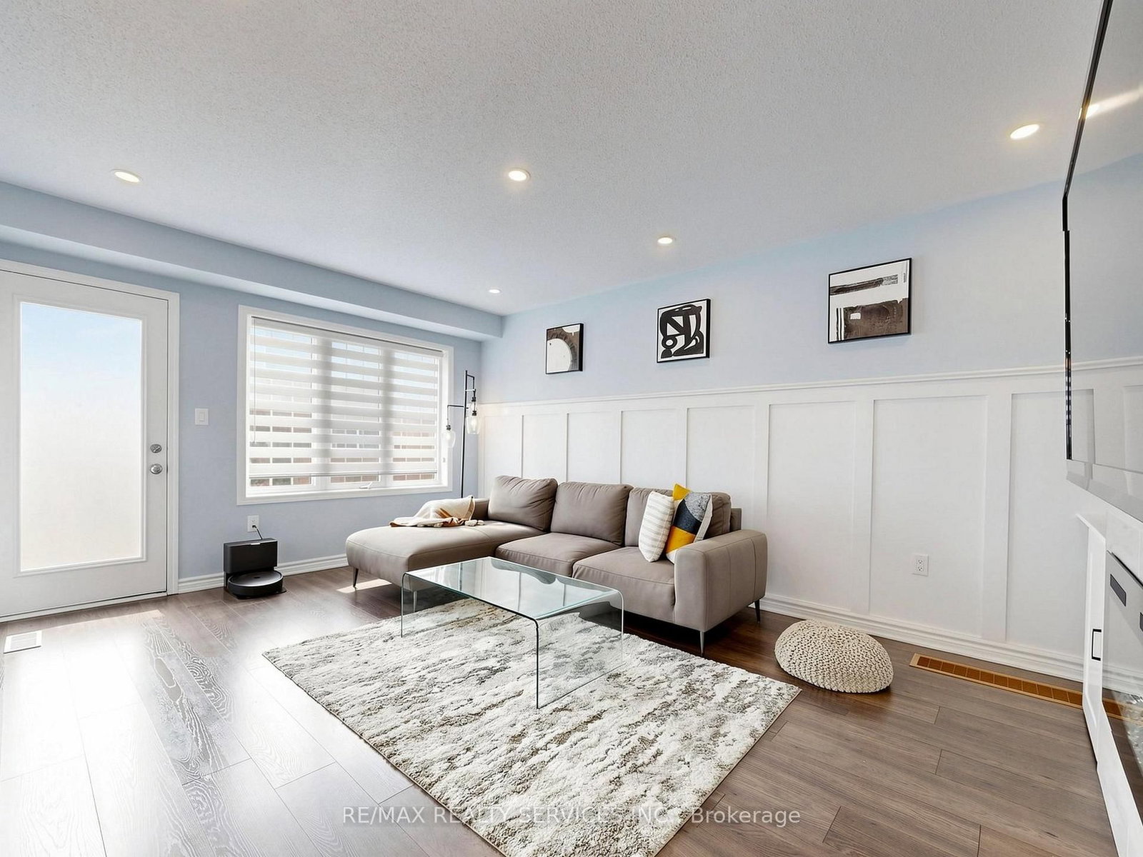 314 Beasley Terrace • Milton, ON photo 9