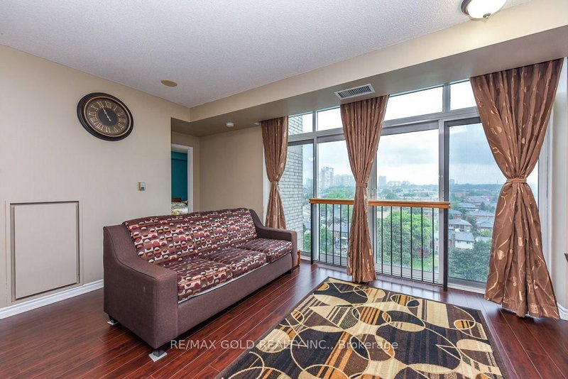 200 Burnhamthorpe Mississauga,ON L5A 4L4 — Photo 12