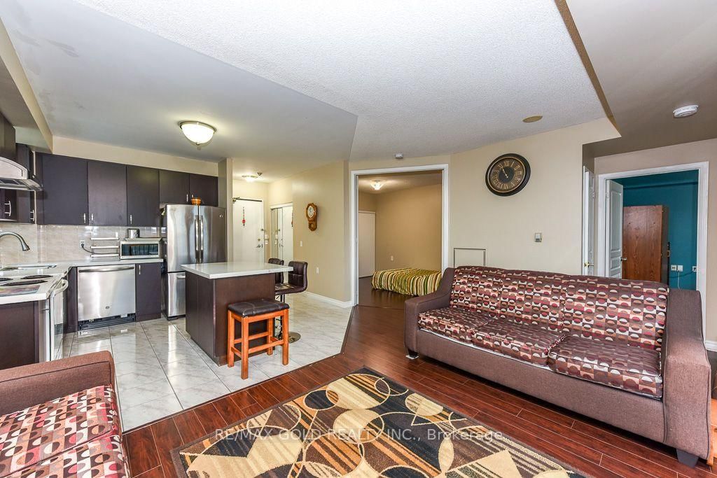 200 Burnhamthorpe Mississauga,ON L5A 4L4 — Photo 14