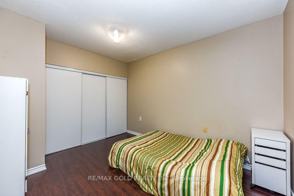 200 Burnhamthorpe Mississauga,ON L5A 4L4 — Photo 22