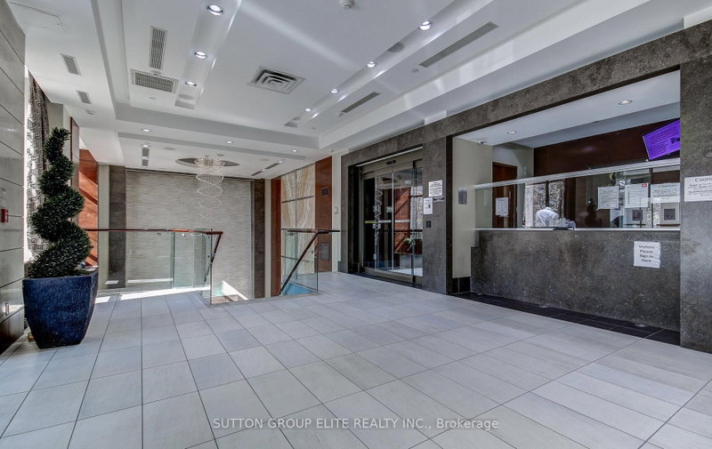 1511 - 310 Burnhamthorpe Road W
