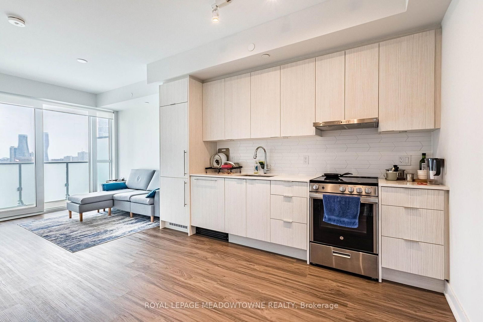 430 Square One Drive • #1202 • Mississauga, ON photo 6