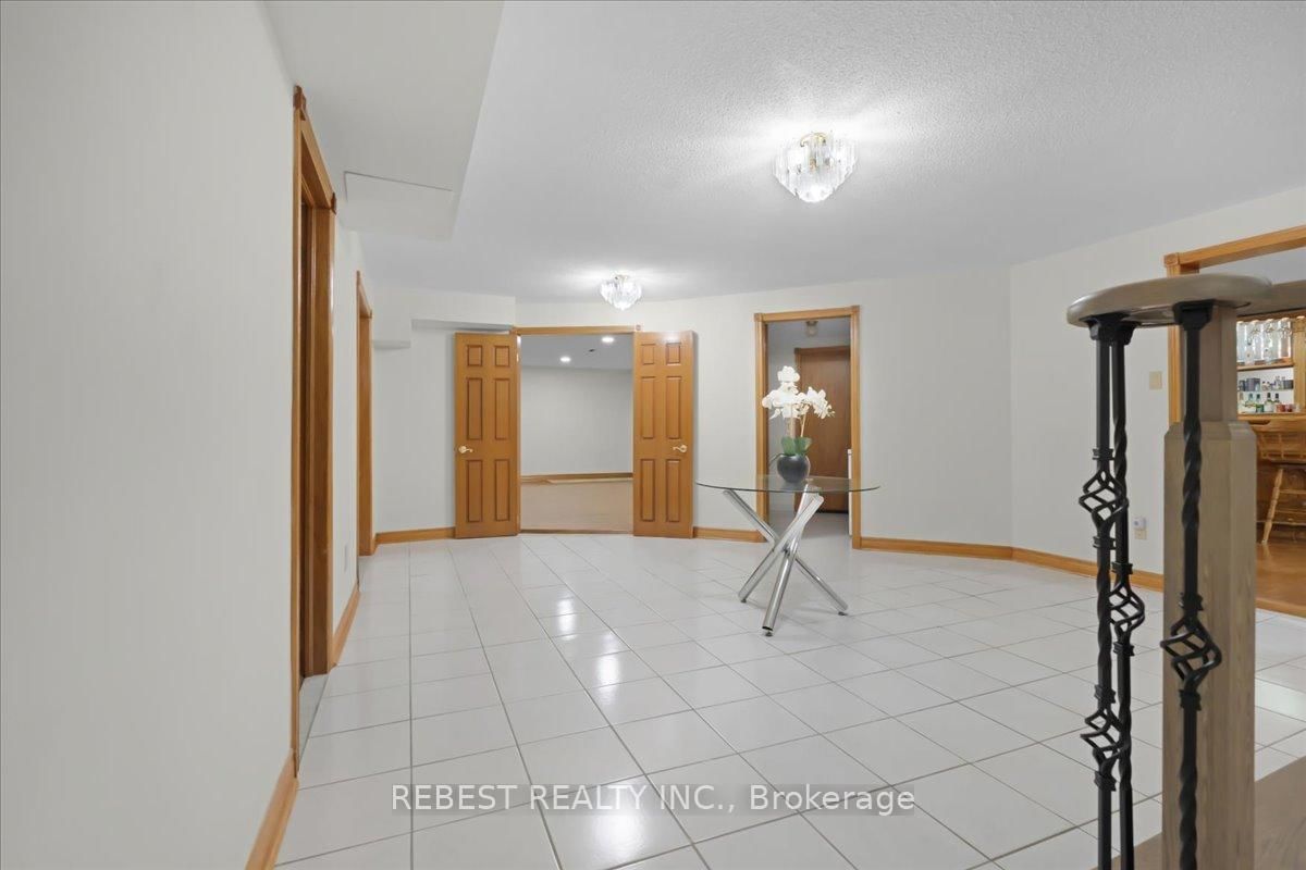 5090 Mississauga Road • Mississauga, ON photo 37