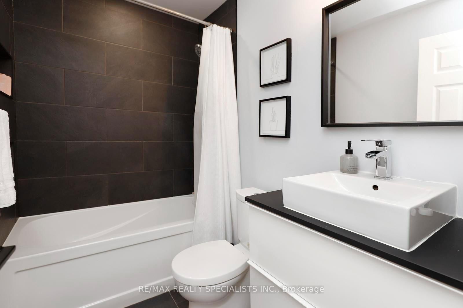 4434 Fairview Street • Burlington, ON photo 26