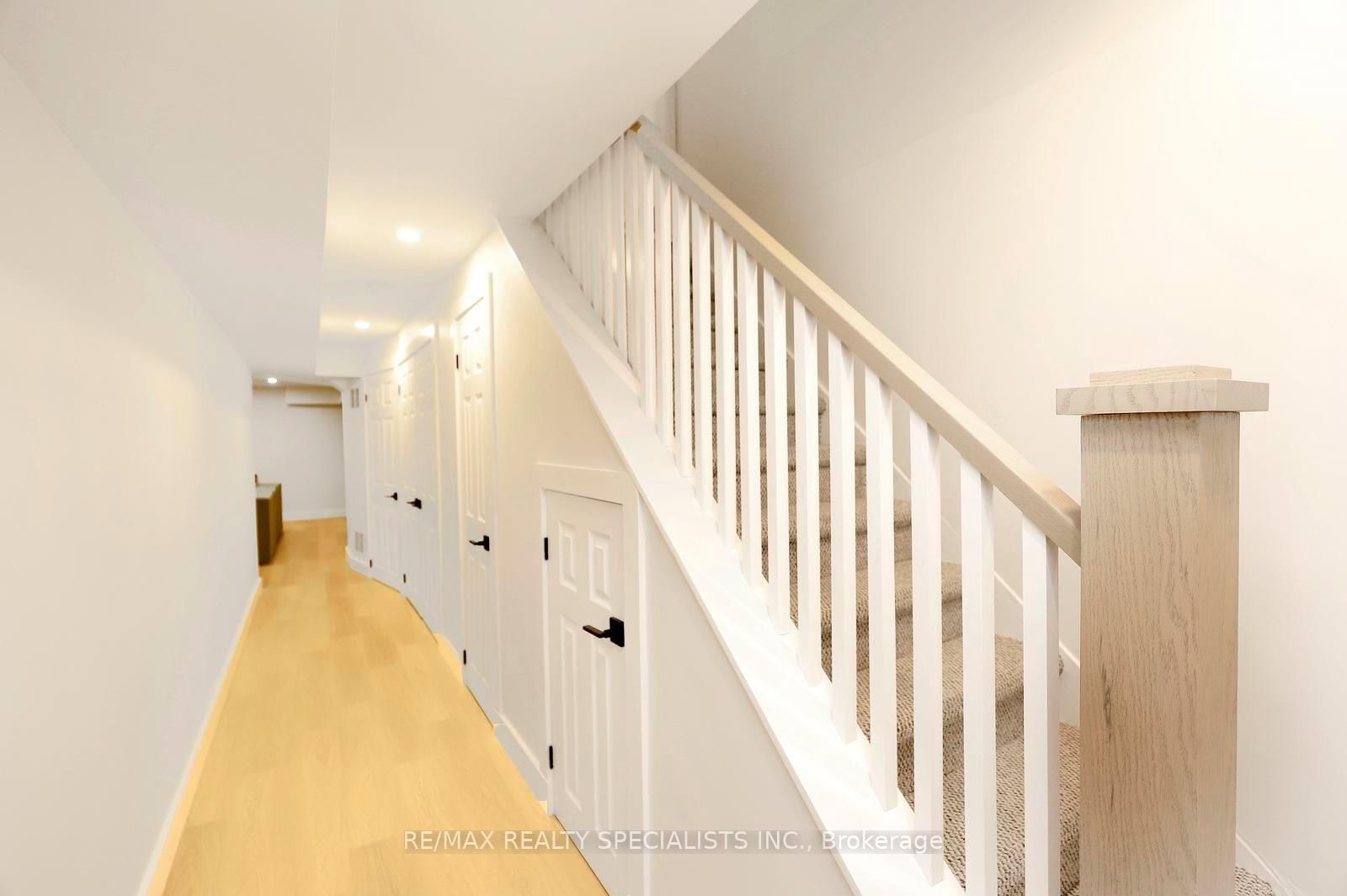4434 Fairview Street • Burlington, ON photo 30