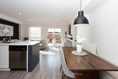 4434 Fairview Street • Burlington, ON photo 8