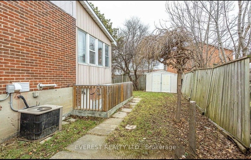 7549 Catalpa Mississauga,ON L4T 2T2 — Photo 13