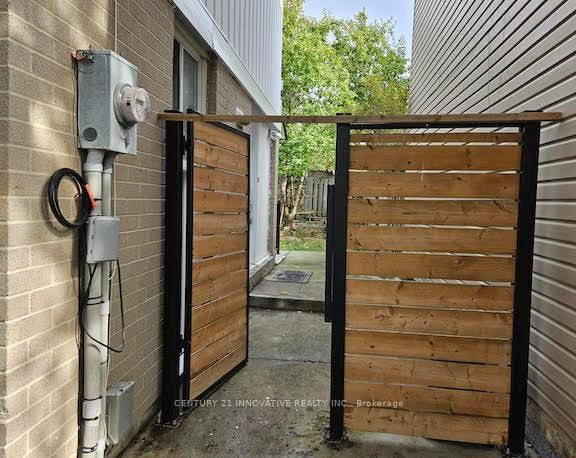 38 Jackman Drive • Brampton, ON photo 3
