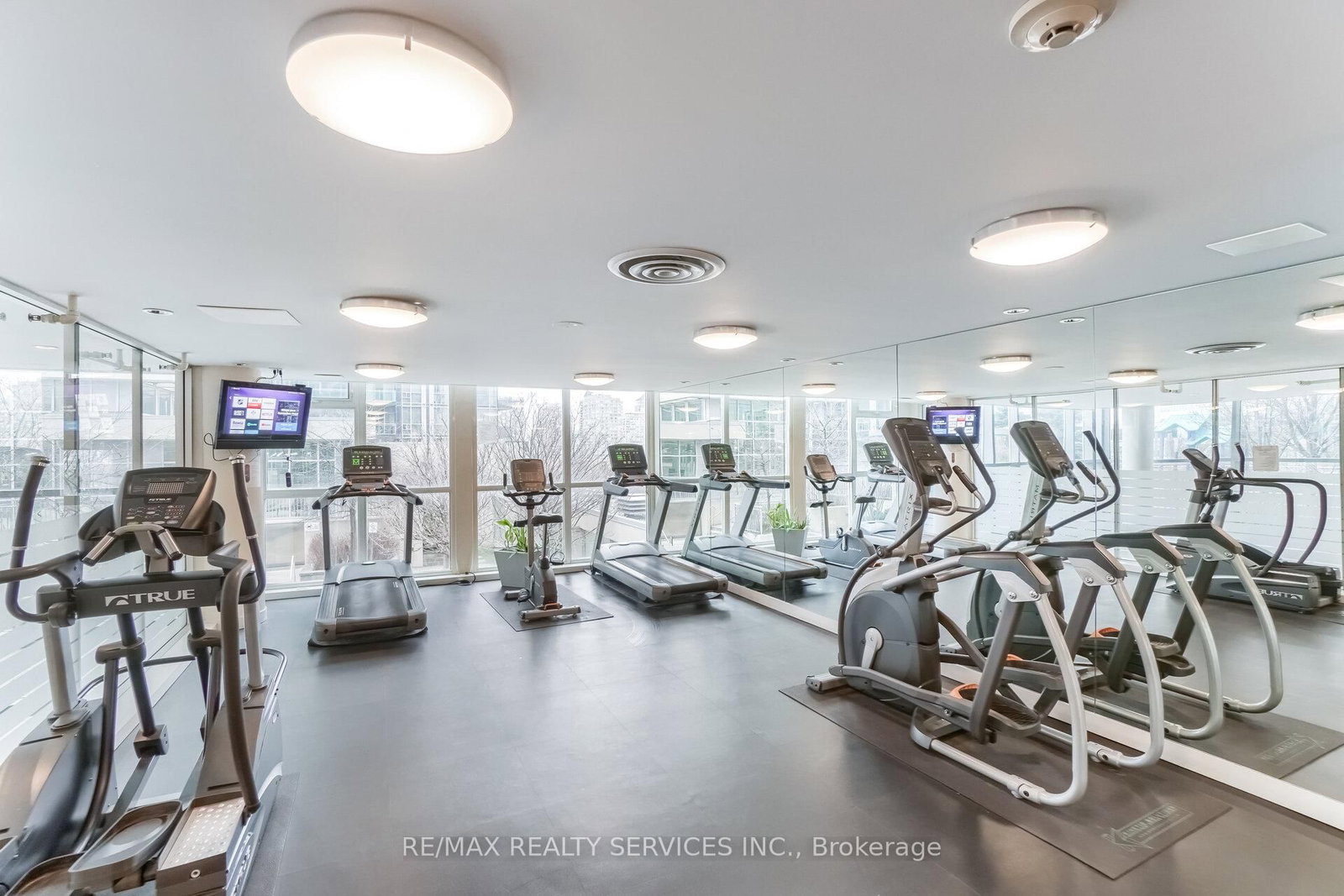 225 Webb Drive • #810 • Mississauga, ON photo 31