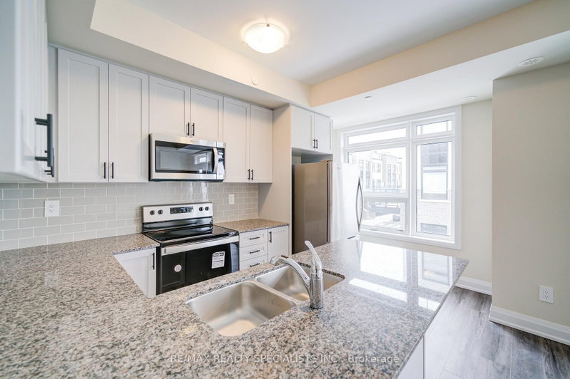 1573 Rose Milton,ON L9T 7E7 — Photo 14