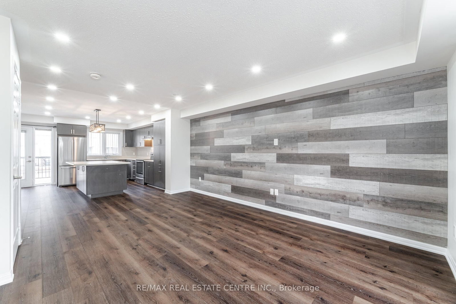 1 Beckenrose Court • #99 • Brampton, ON photo 10